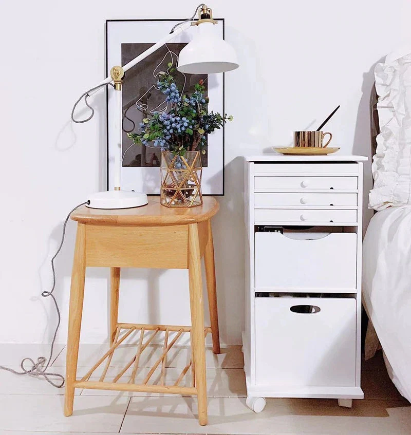 Vanity Table with Large Storage Room - Image 8